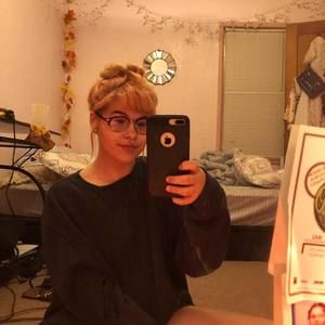 Meet your Posher, Destiney